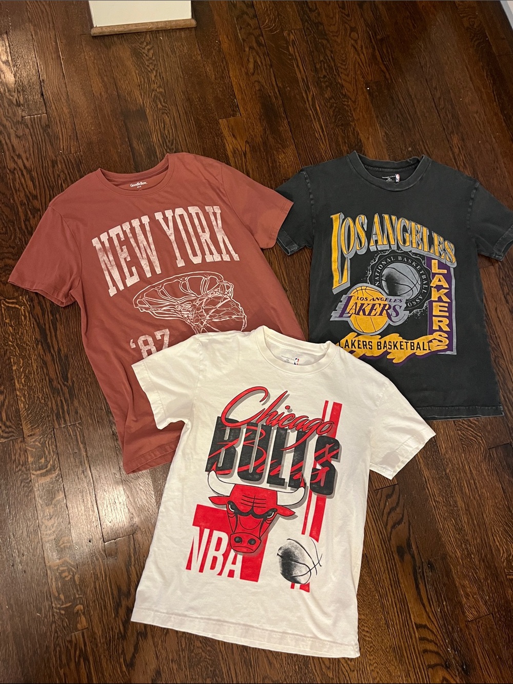 3 men’s XSmall T-shirts or kids size Lg -XL,Chicago Bulls,Los Angeles & New York